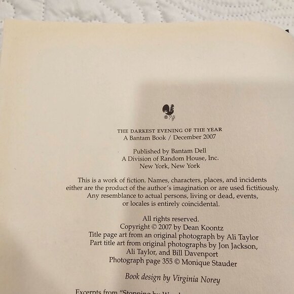 Dean Koontz "The Darkest Evening Of The Year" Hardcover 2007 Bantam Book - Picture 4 of 10